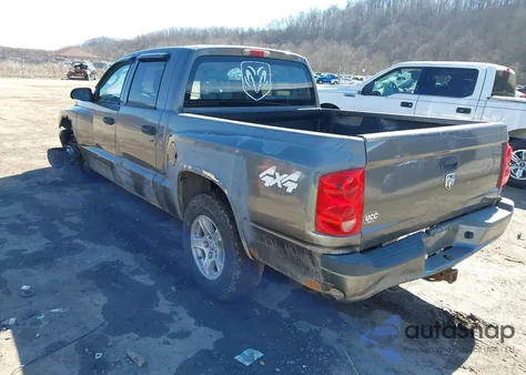 2006 Dodge Dakota Slt z USA, uszkodzony, nr VIN 1D7HW48NX6S639546
